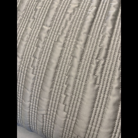 NIB Hotel Collection Silverwood Full/Queen Quilted Coverlet Blanket - Picture 6 of 12